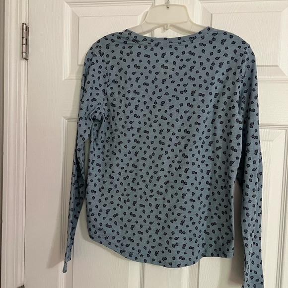 Sonoma Every Day Tee Blue with Back Daisies design Size XS - Picture 6 of 8